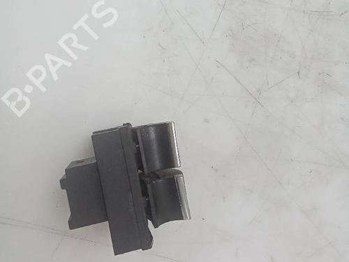 Used Left front window switch AUDI A3 Sportback (8PA) 2.0 TFSI (200 hp) 18579130