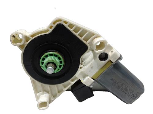 Used Right rear window motor MERCEDES-BENZ E-CLASS Coupe (C207) E 350 CDI (207.323) (265 hp) 32848736