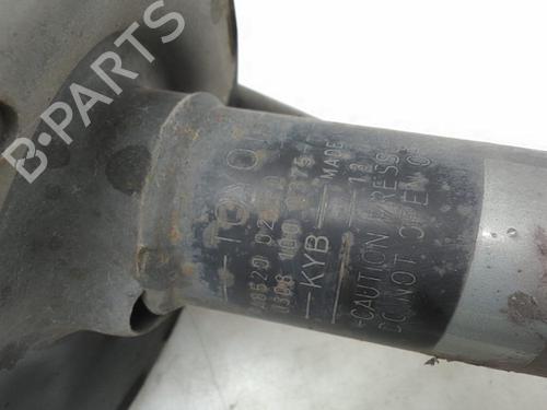 Right front shock absorber TOYOTA AURIS (_E18_) 1.4 D-4D (NDE180_, NDE180R) | BP26651664M17
