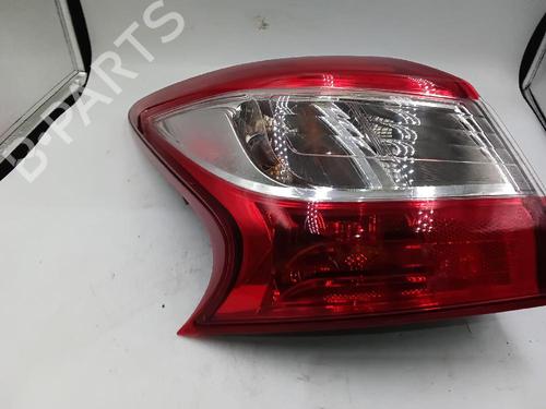 Used Left taillight NISSAN PULSAR Hatchback (C13) 1.5 dCi (110 hp) 27695180