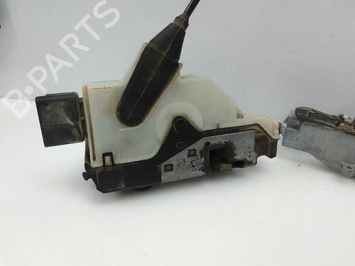Front right lock PEUGEOT 208 I (CA_, CC_) 1.2 VTI 82 | BP22214843C97 