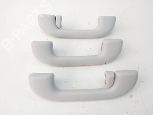 Used Interior roof handle Interior roof handle FIAT 500X (334_) 1.6 D Multijet (334AXA1B, 334AXA11) (120 hp) 18581299 18581299