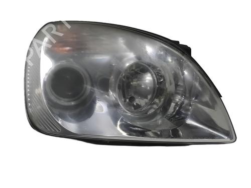 Używane Lampa przednia prawa Lampa przednia prawa KIA CARENS III MPV (UN) 2.0 CVVT (144 hp) 36881700 36881700