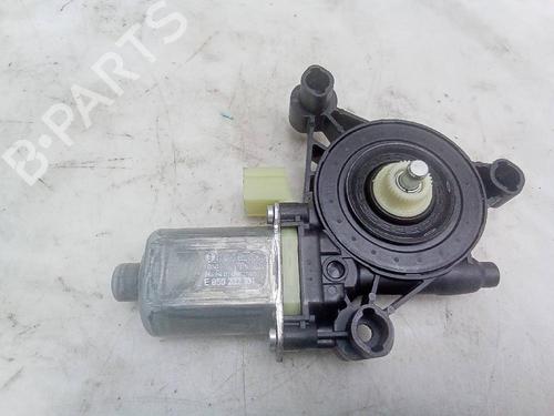 Used Left front window motor AUDI Q3 (F3B) 35 TDI (150 hp) 26054960