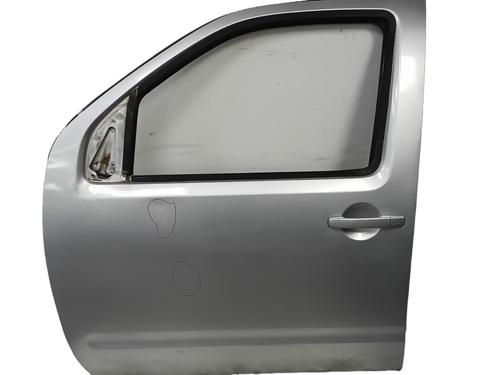 Used Left front door NISSAN PATHFINDER III (R51) 2.5 dCi 4WD (174 hp) 32020593