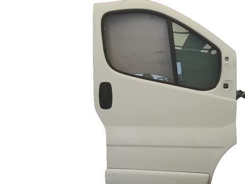 Used Right front door Right front door OPEL VIVARO A Bus (X83) 2.0 CDTI (F7, J7, A07) (114 hp) 34153427 34153427