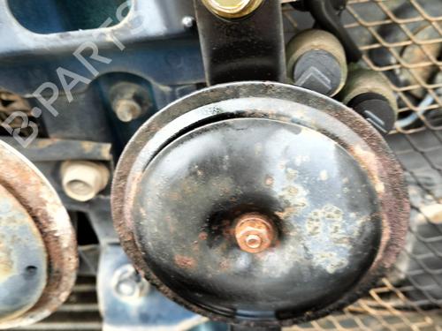 Used Horn MITSUBISHI PAJERO CLASSIC (V2_W, V6_W, V7_W) 2.5 TD (V24W) (115 hp) 30873872