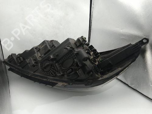 Used Right headlight KIA SORENTO III (UM) [2015-2023]  26729948