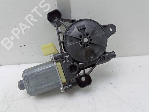 Used Right front window motor Right front window motor SKODA OCTAVIA III Combi (5E5, 5E6) 2.0 TDI (150 hp) 18890949 18890949