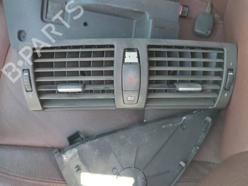 Used Air vent BMW 1 (E87) 118 d (122 hp) 26160763