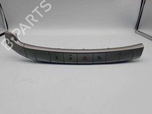 Used Warning switch FIAT TIPO Hatchback (356_, 357_) 1.4 (356HXA1B, 357) (95 hp) 28145671