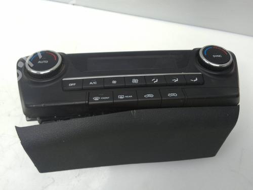 Used Climate control Climate control 21526953 21526953