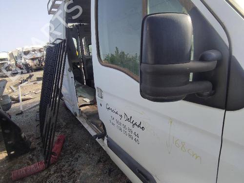 Right front door NISSAN INTERSTAR Van (X70) dCI 90 | BP18582194C3 