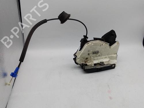 rear-left-lock-seat-leon-5f1-2012-2013-2014-2015-2016-2017-2018-2019-2020-2021-26230436 main image