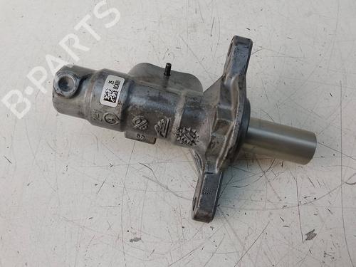 Used Brake master cylinder Brake master cylinder DACIA DUSTER (HS_) 1.5 dCi (HSMC) (107 hp) 18957086 18957086