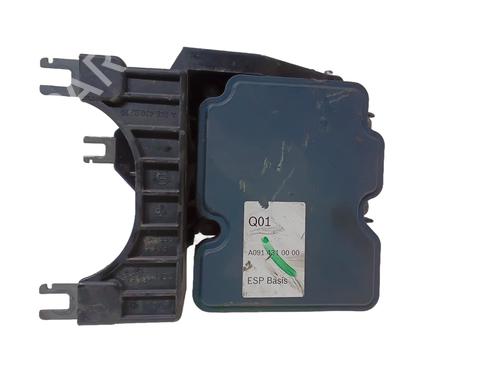 Used ABS pump INFINITI Q30 1.5 D (109 hp) 33166490