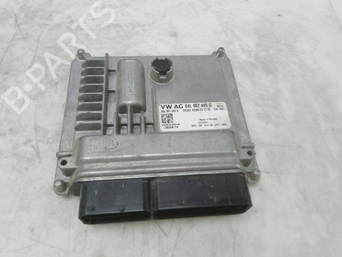Used Engine control unit (ECU) Engine control unit (ECU) VW T-ROC (A11, D11) 1.6 TDI (115 hp) 19082404 19082404
