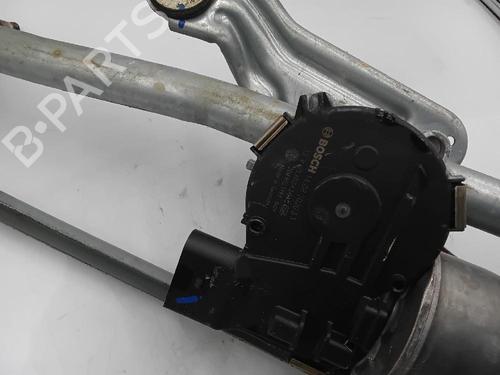 Used Front wiper motor SKODA KAMIQ (NW4) 1.0 TSI (95 hp) 25812233