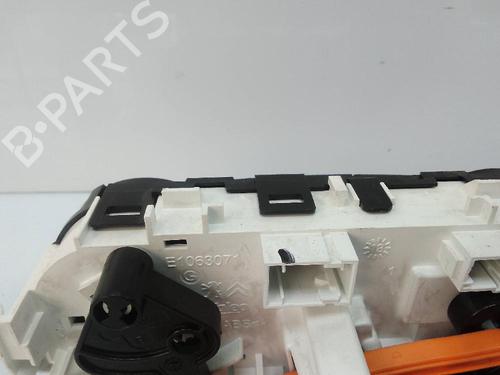 Climate control PEUGEOT 208 I (CA_, CC_) 1.2 PureTech 82 | BP20504580I5 