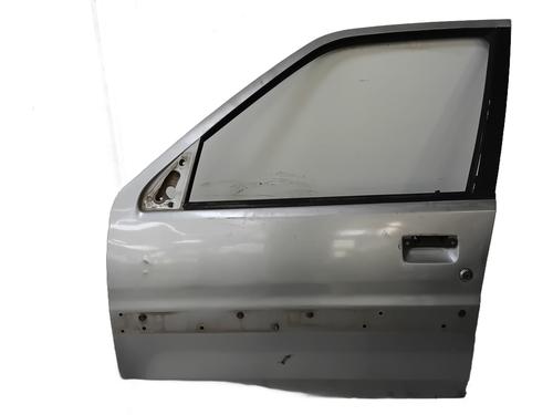 Used Left front door Left front door 39226370 39226370