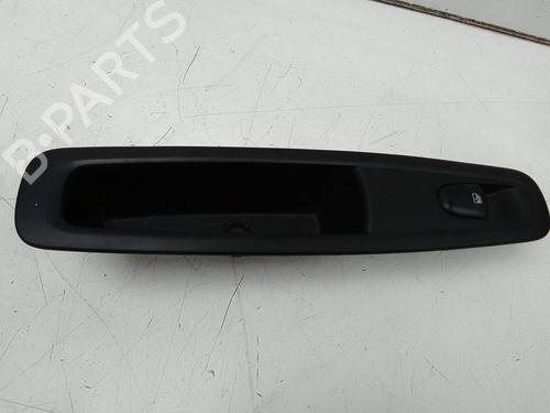 Used Right rear window switch Right rear window switch RENAULT KADJAR (HA_, HL_) 1.6 dCi 130 (HLA4) (130 hp) 18839856 18839856