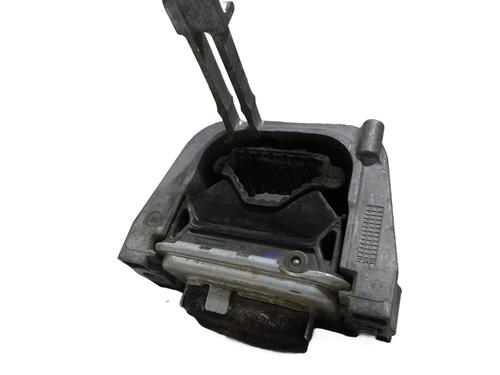 Used Engine mount VW GOLF VII (5G1, BQ1, BE1, BE2) 1.6 TDI (105 hp) 32163293