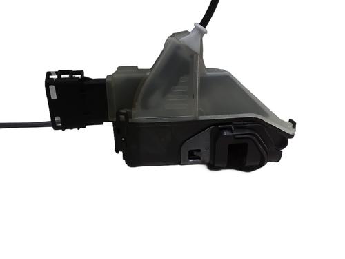 front-right-lock-peugeot-rifter-2018-33457400 main image