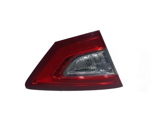 Used Left tailgate light Left tailgate light FORD MONDEO V Hatchback (CE) 2.0 TDCi 4x4 (150 hp) 33428237 33428237