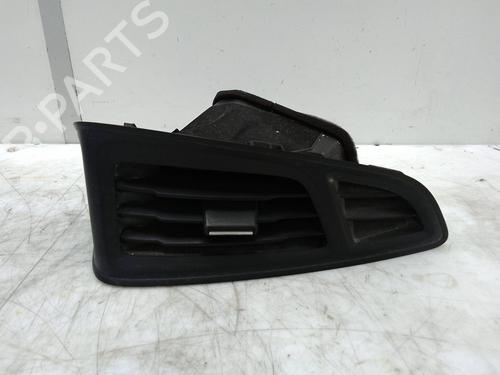 Used Air vent Air vent FORD FOCUS III 1.6 Ti (105 hp) 18970925 18970925