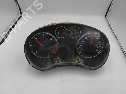Used Instrument cluster AUDI A3 (8P1) [2003-2013]  25812257