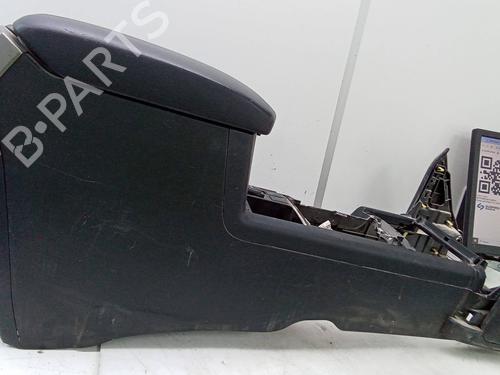 Consola central Consola central TOYOTA LAND CRUISER PRADO (_J15_) 3.0 D-4D (KDJ155_, KDJ150_, KDJ150R, KDJ155R) (190 hp) 19164114 19164114