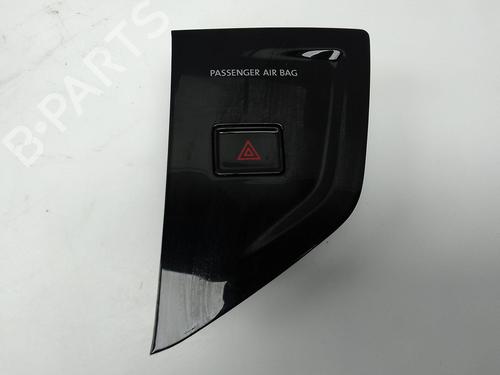 warning-switch-vw-polo-vi-aw1-bz1-ae1-2017-23850798 main image