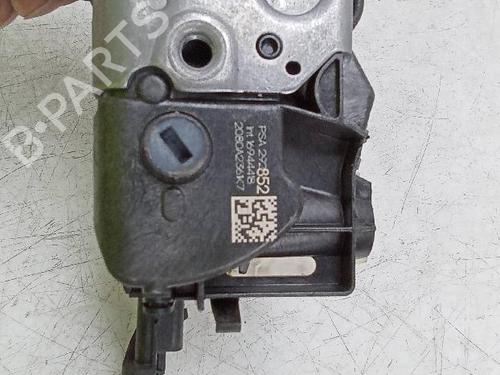 Rear right lock OPEL CORSA F (P2JO) 1.2 (68) | BP19143463C99 