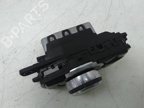 Switch BMW X3 (F25) xDrive 20 d | BP19659005I30 