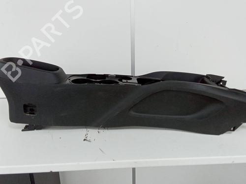 Used Middle console Middle console FIAT 500X (334_) 1.3 D Multijet (334AXH1A) (95 hp) 18579054 18579054