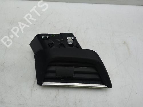 Used Air vent PEUGEOT 208 II (UB_, UP_, UW_, UJ_) 1.5 BlueHDI 100 (102 hp) 18576472