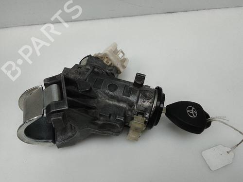 Used Ignition barrel TOYOTA YARIS (_P13_) 1.4 D (NLP130_, NLP130) (90 hp) 23087765