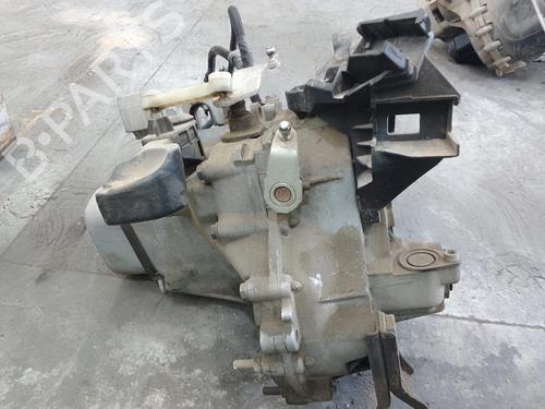 Getriebe PEUGEOT 208 I (CA_, CC_) 1.2 VTI 82 | BP28290327M3 