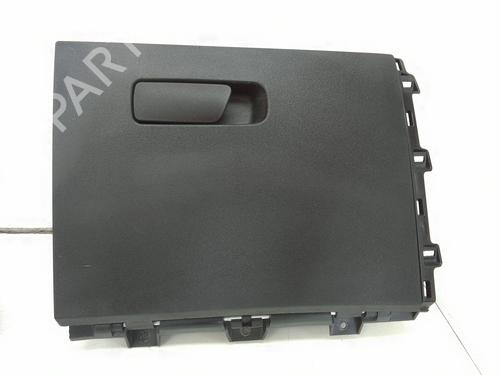 Used Glove box Glove box FIAT 500X (334_) 1.6 D Multijet (334AXA1B, 334AXA11) (120 hp) 18581258 18581258