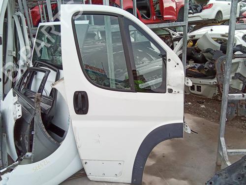 right-front-door-citroen-jumpy-iii-bus-v_-2016-26160732 main image