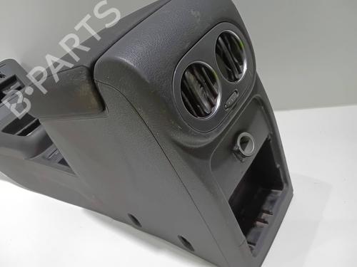 Middle console VW TIGUAN (5N_) 2.0 TDI | BP30050882I22