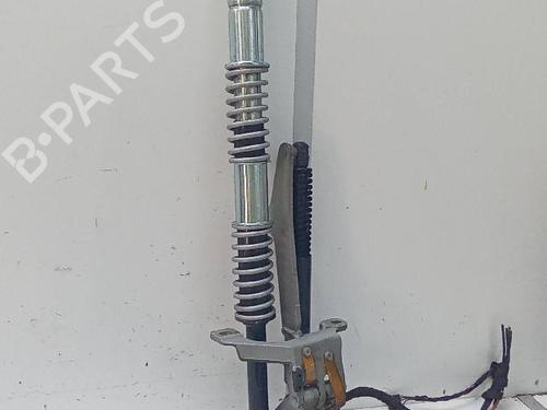 Used Tailgate lift support BMW 5 Touring (F11) 520 d xDrive (190 hp) 19733118
