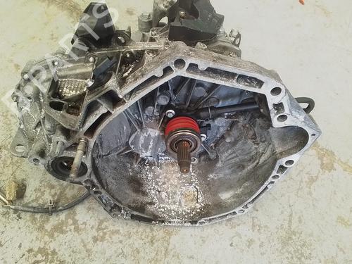 Gearkasse RENAULT MEGANE III Hatchback (BZ0/1_, B3_) 1.5 dCi (106 hp) 29605547