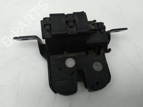 Bakluke lås BMW 1 (F20) [2011-2019]  22890582