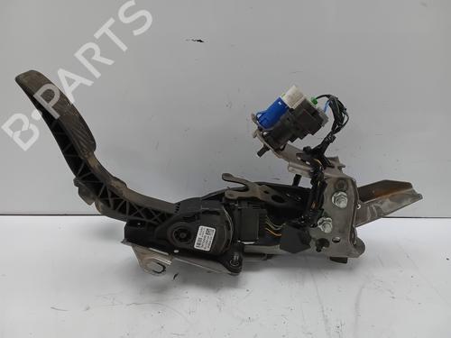 Used Pedal FORD TRANSIT COURIER B460 MPV 1.0 EcoBoost (100 hp) 29129267