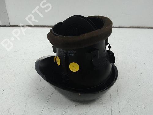 Air vent AUDI A1 Sportback (8XA, 8XF) 1.6 TDI | BP19582723I21