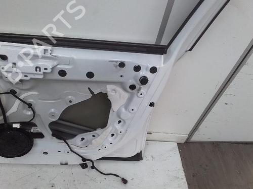 Right front door PEUGEOT 308 SW II (LC_, LJ_, LR_, LX_, L4_) 1.6 BlueHDi 120 | BP26704846C3 