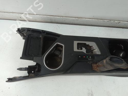 Consola central Consola central TOYOTA RAV 4 IV (_A4_) 2.5 Hybrid (AVA42_) (197 hp) 20291207 20291207