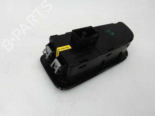 Used Switch FIAT TIPO Hatchback (356_, 357_) [2016-2025]  23207469
