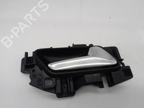 Used Rear right interior door handle PEUGEOT 3008 II SUV (MC_, MR_, MJ_, M4_) 1.2 THP/ PureTech 130 (MRHNSM, MRHNSU, MRHNSJ, MRHNYW,... (131 hp) 25720583